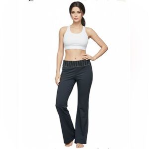 Elle Black Flare Jeans #Y2K #vintage